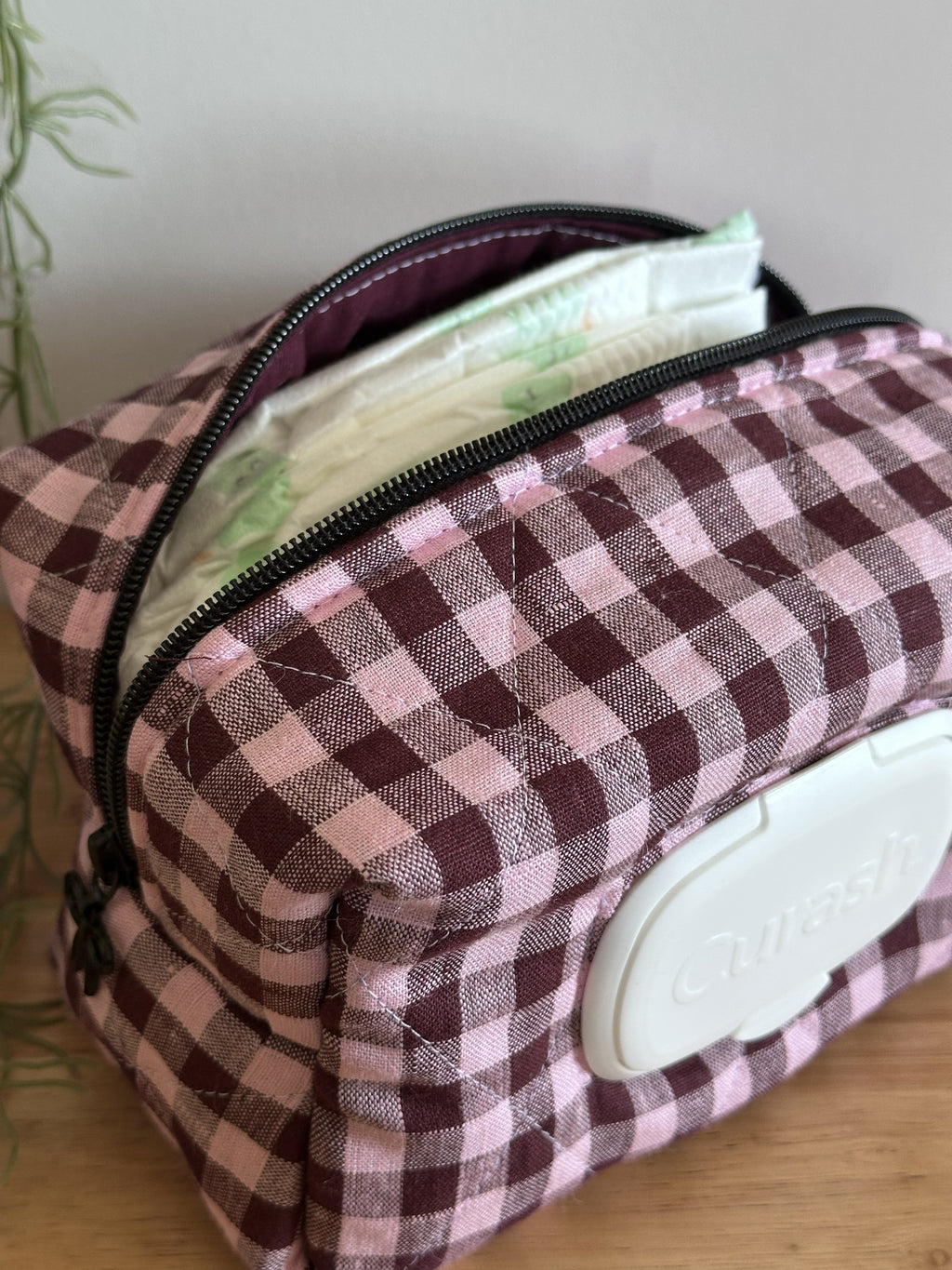 Wipe To-Go Bag - Pink Check